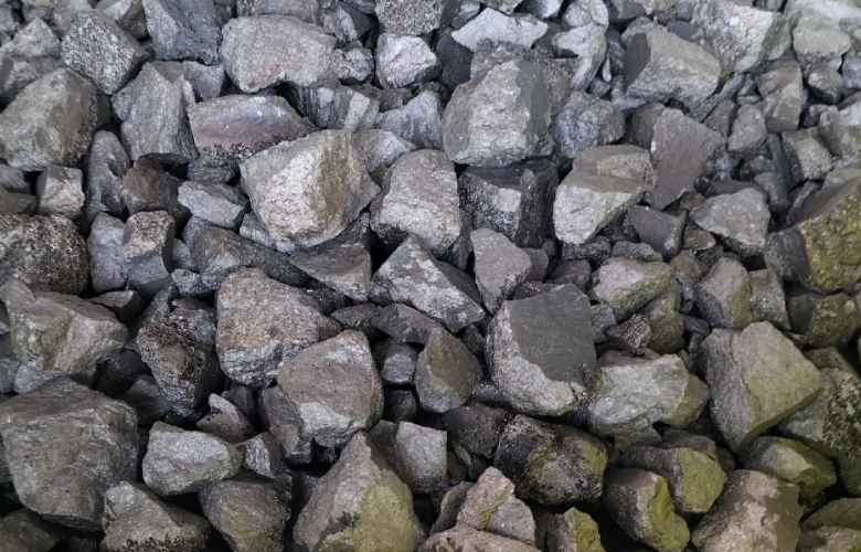 Low carbon silicomanganese